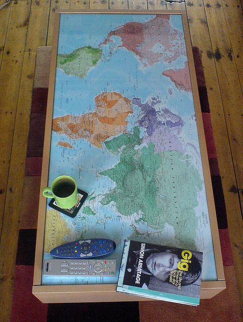 map coffee table