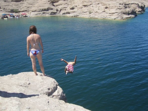 cliff jumping colorado river