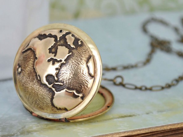 globe necklace
