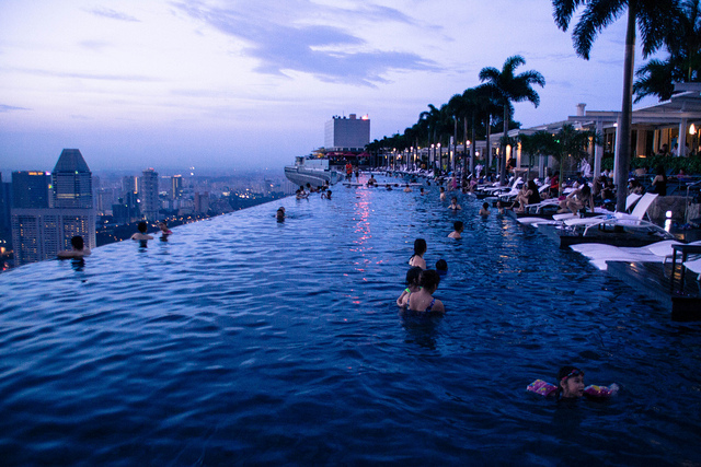 sands hotel pool in singapore