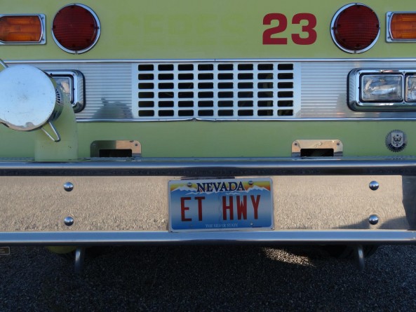 alien highway license plate