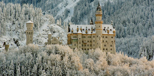 #htmlcaption_5880 8 Magical Places That Will Make You Feel Like You’ve Wandered onto the Pages of a Fairy Tale