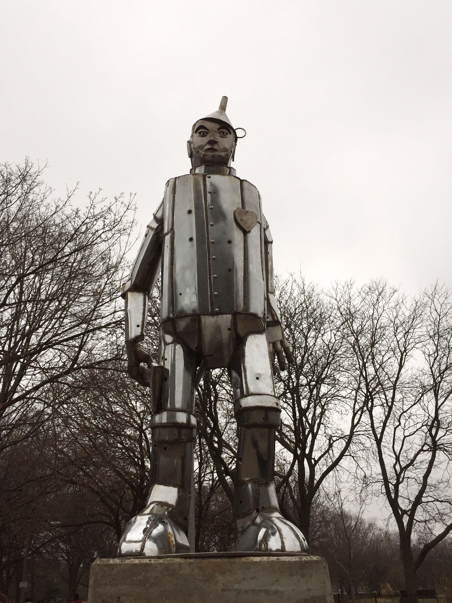 Tin man in Oz Park in Chicago