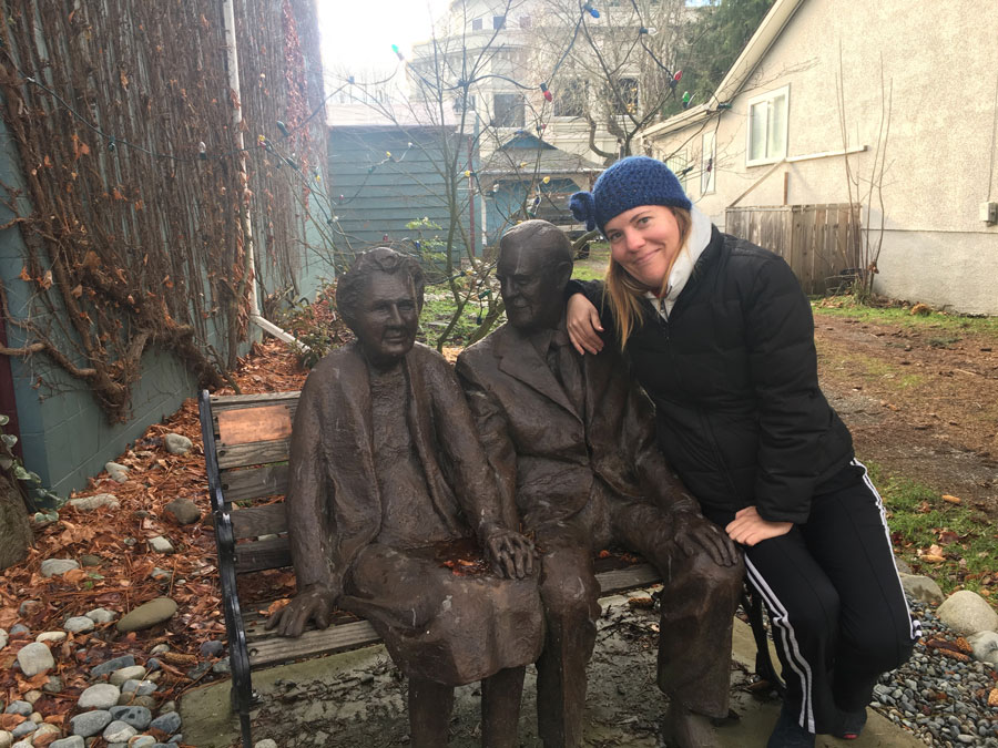 statues on vancouver island